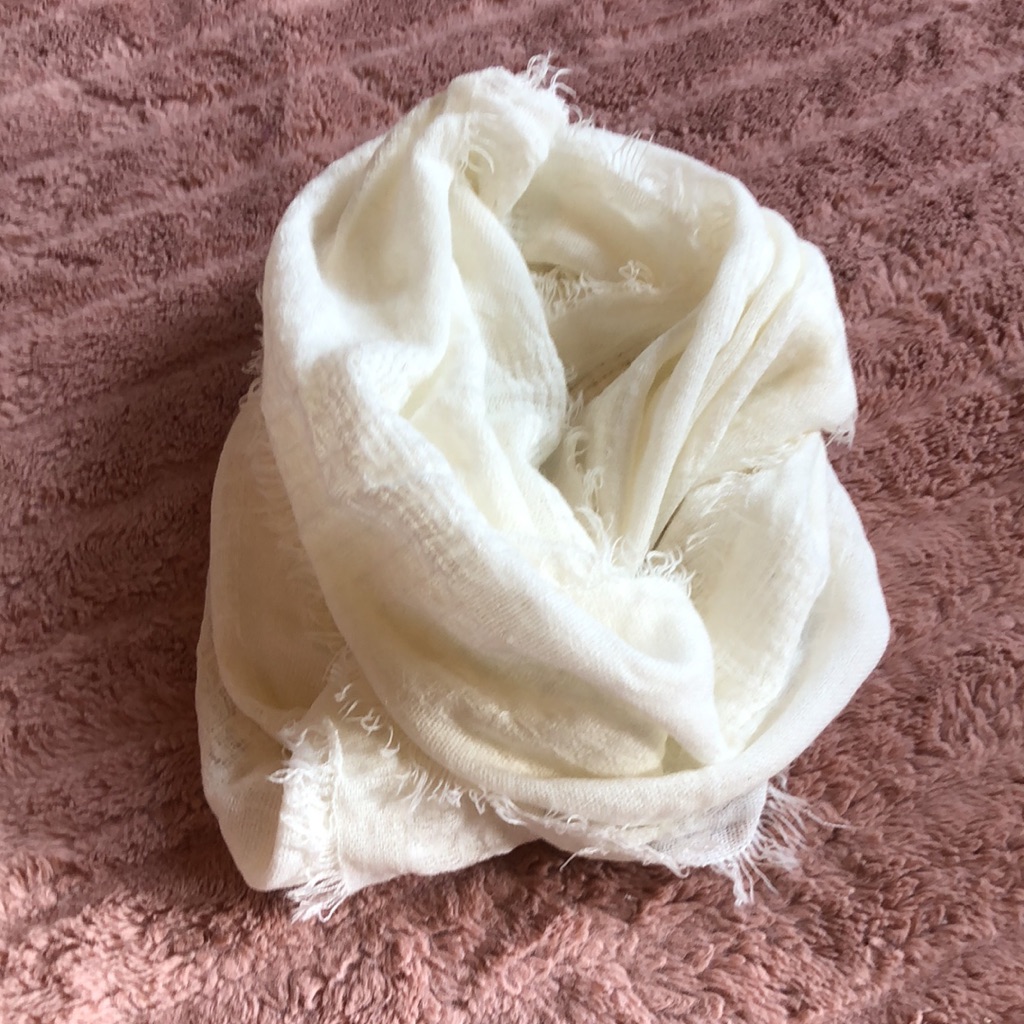 Cream Circle Scarf
